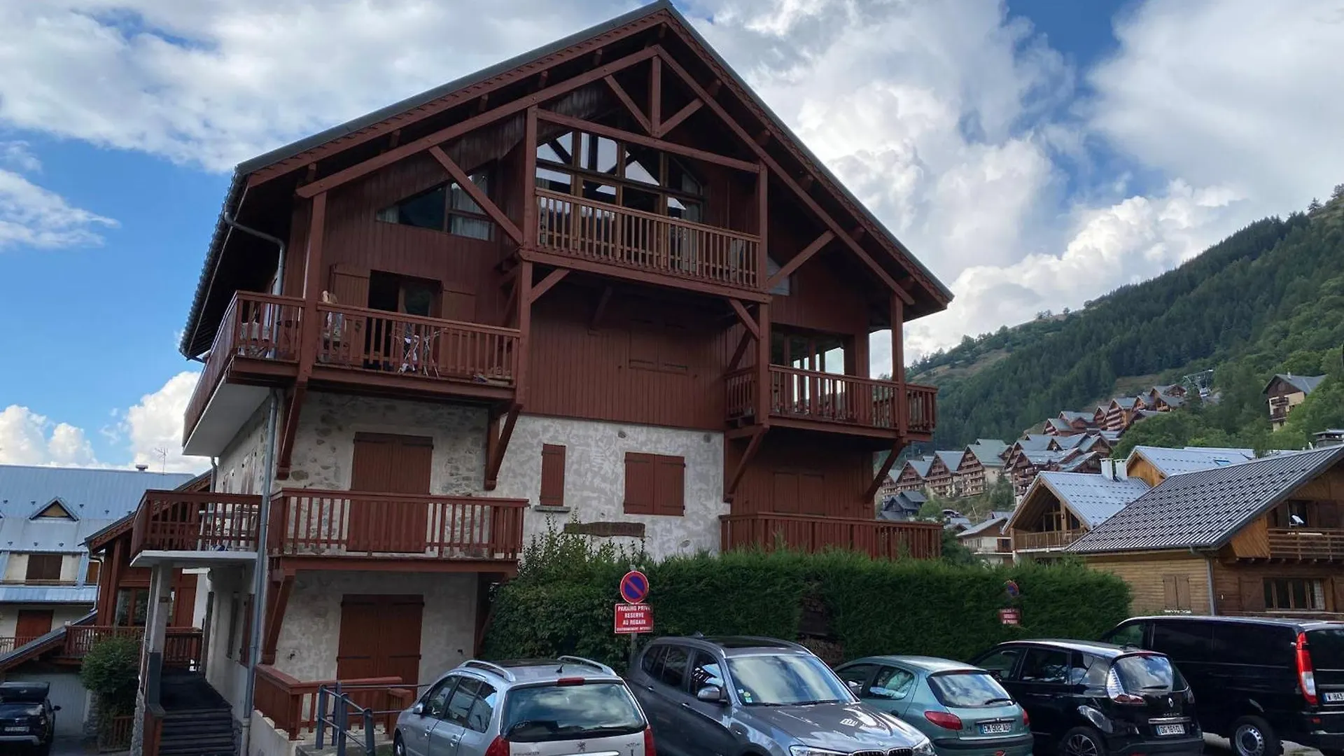 Chalet 4 Pieces 8 Pers. Avec Balcon, Terrasse Et Parking - Fr-1-263-517 Valloire